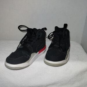 Nike air jordan Legacy 312 Boys Size 12